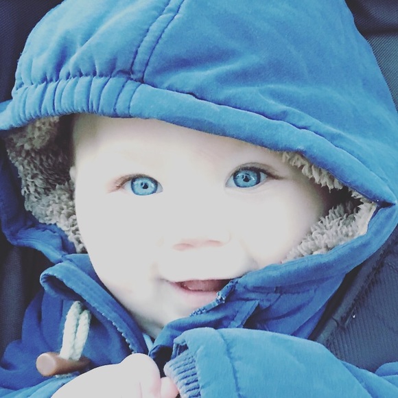 Meet your Posher, Deb - Picture 1 of 1